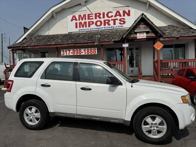 used 2009 Ford Escape car, priced at $4,500