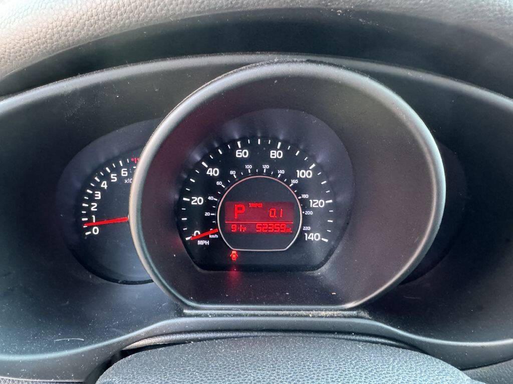 used 2015 Kia Soul car, priced at $6,500