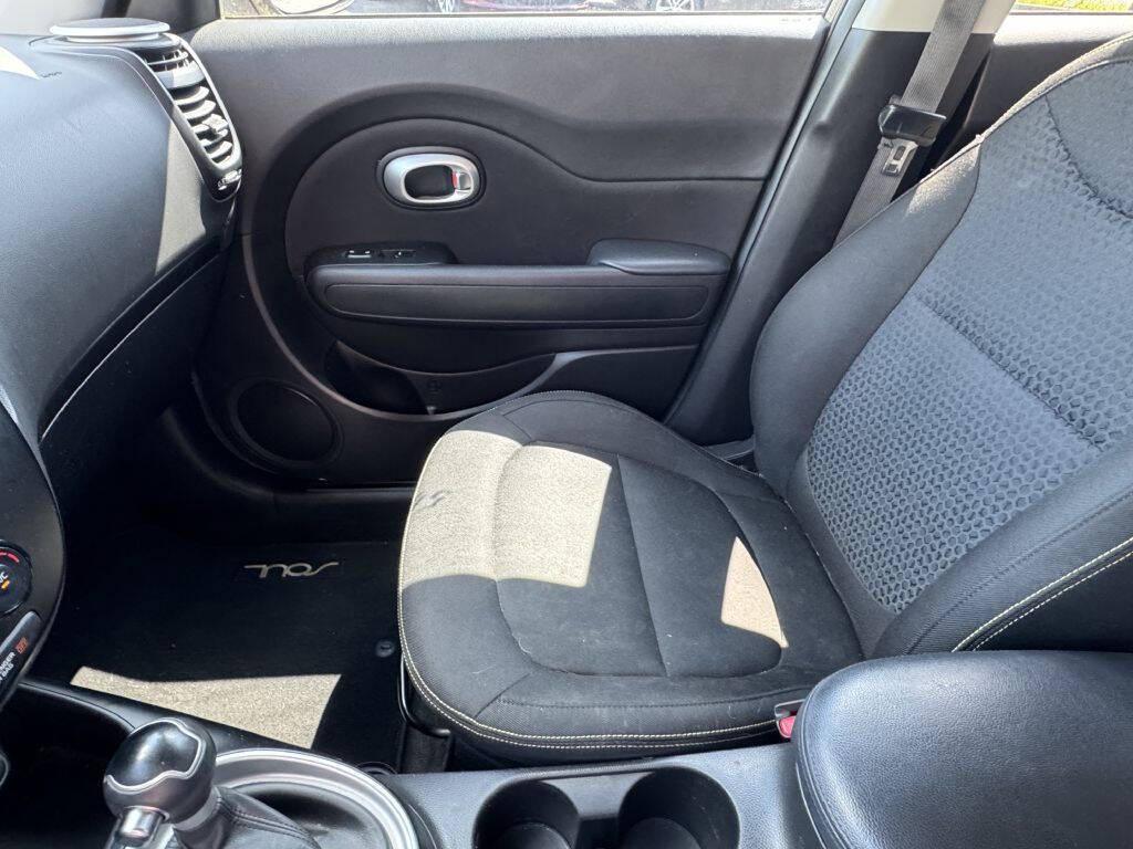 used 2015 Kia Soul car, priced at $6,500