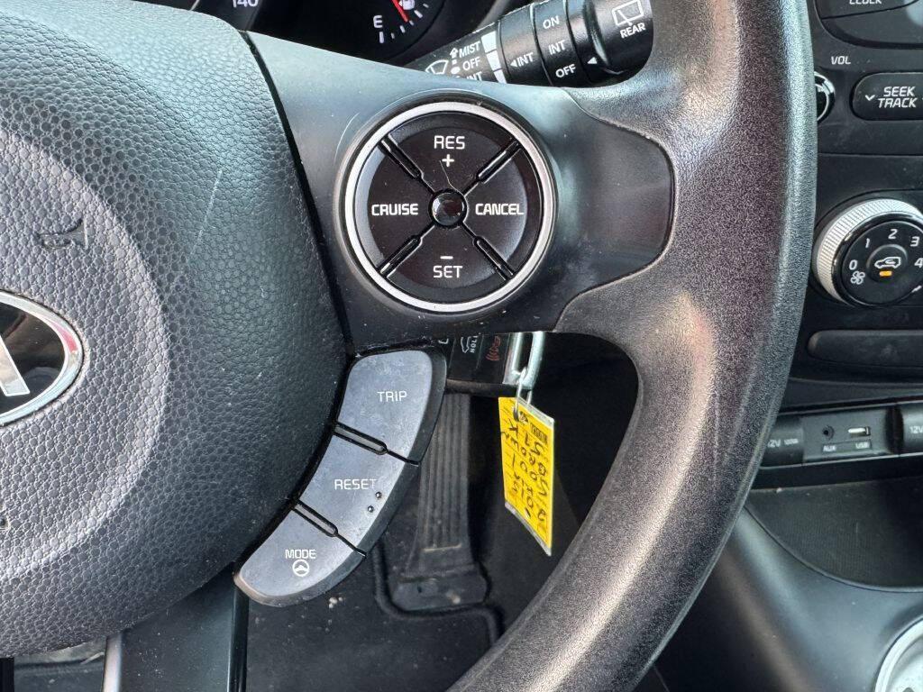 used 2015 Kia Soul car, priced at $6,500