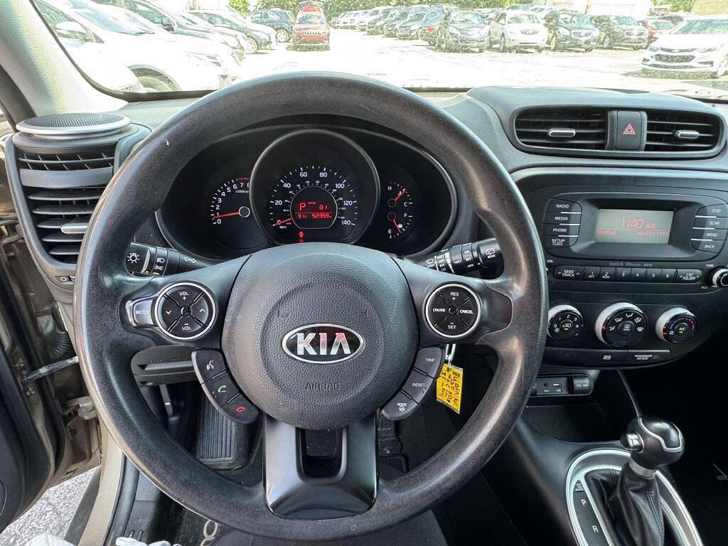 used 2015 Kia Soul car, priced at $6,500