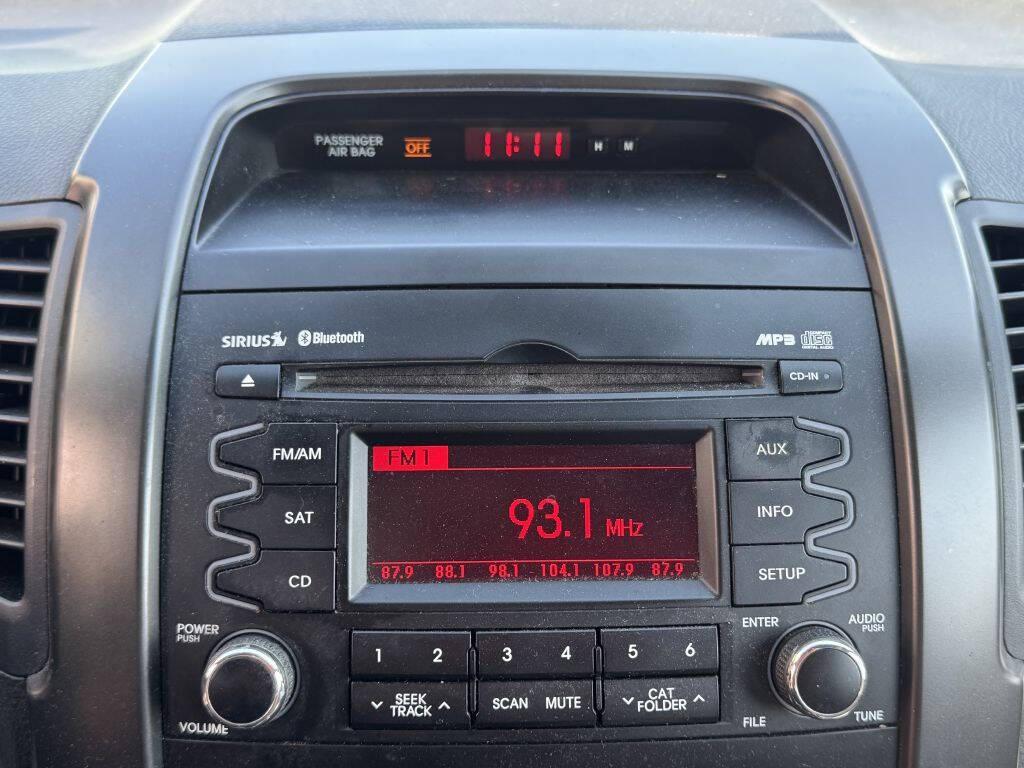 used 2012 Kia Sorento car, priced at $3,995