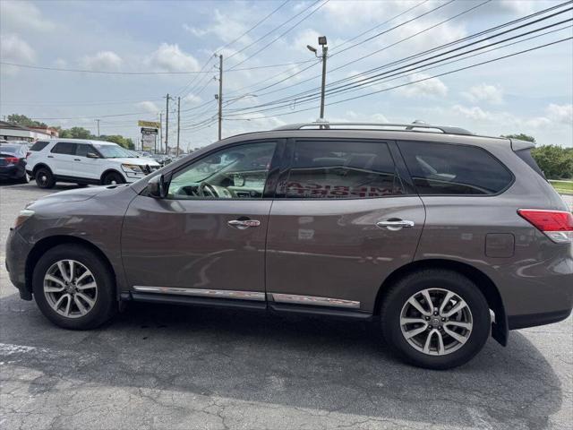 used 2014 Nissan Pathfinder car, priced at $6,995