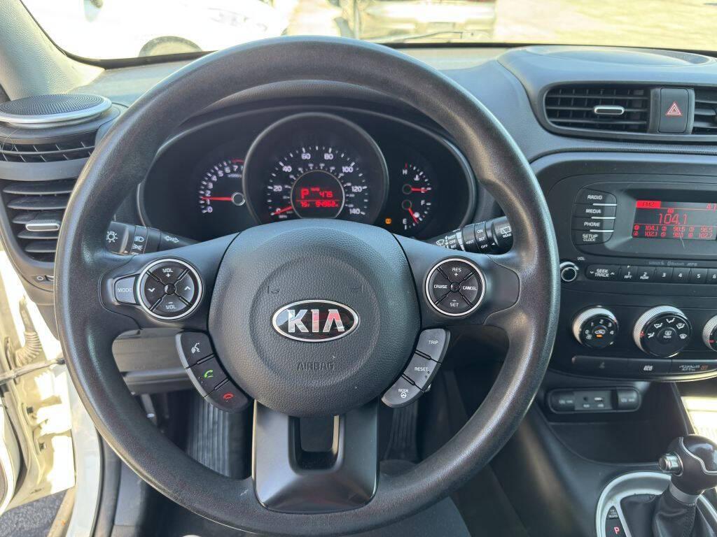 used 2015 Kia Soul car, priced at $4,995