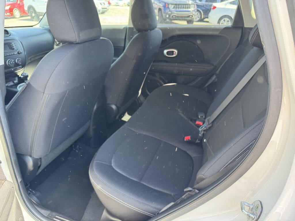 used 2015 Kia Soul car, priced at $4,995