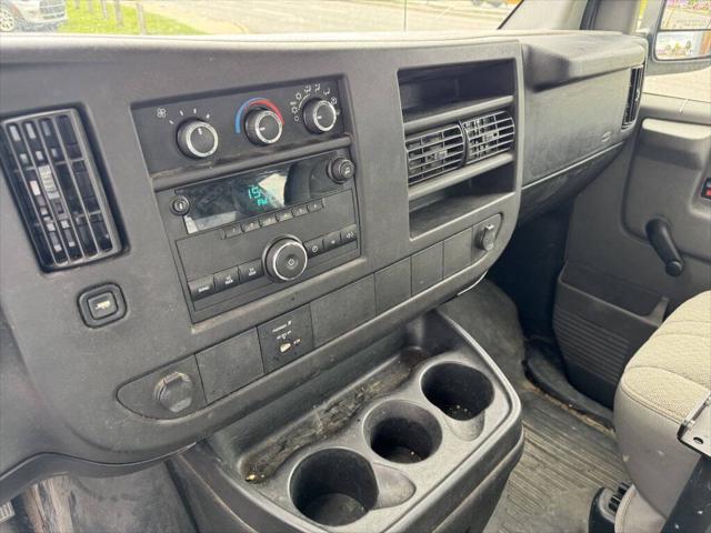 used 2008 GMC Savana 3500 car, priced at $7,995