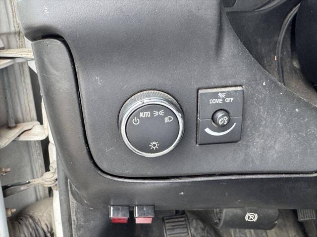 used 2008 GMC Savana 3500 car, priced at $7,995