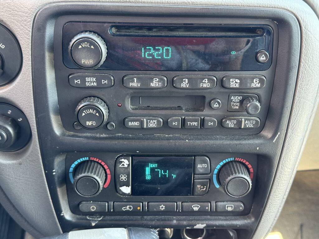 used 2005 Chevrolet TrailBlazer car, priced at $3,995