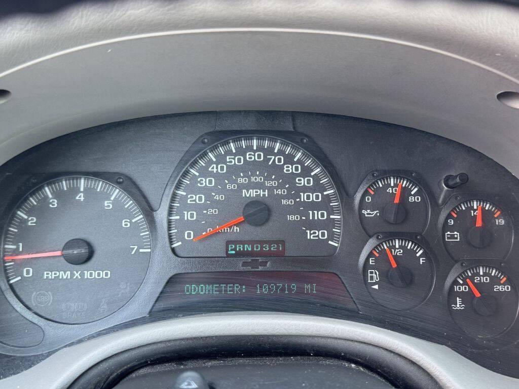 used 2005 Chevrolet TrailBlazer car, priced at $3,995