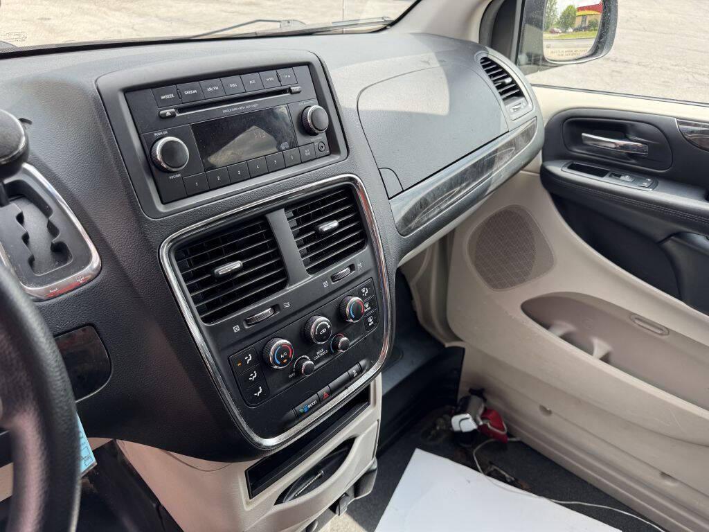 used 2013 Dodge Grand Caravan car, priced at $6,995