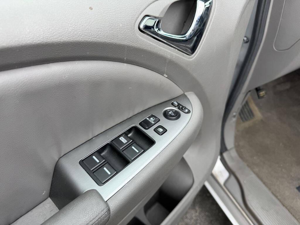 used 2010 Honda Odyssey car, priced at $4,995