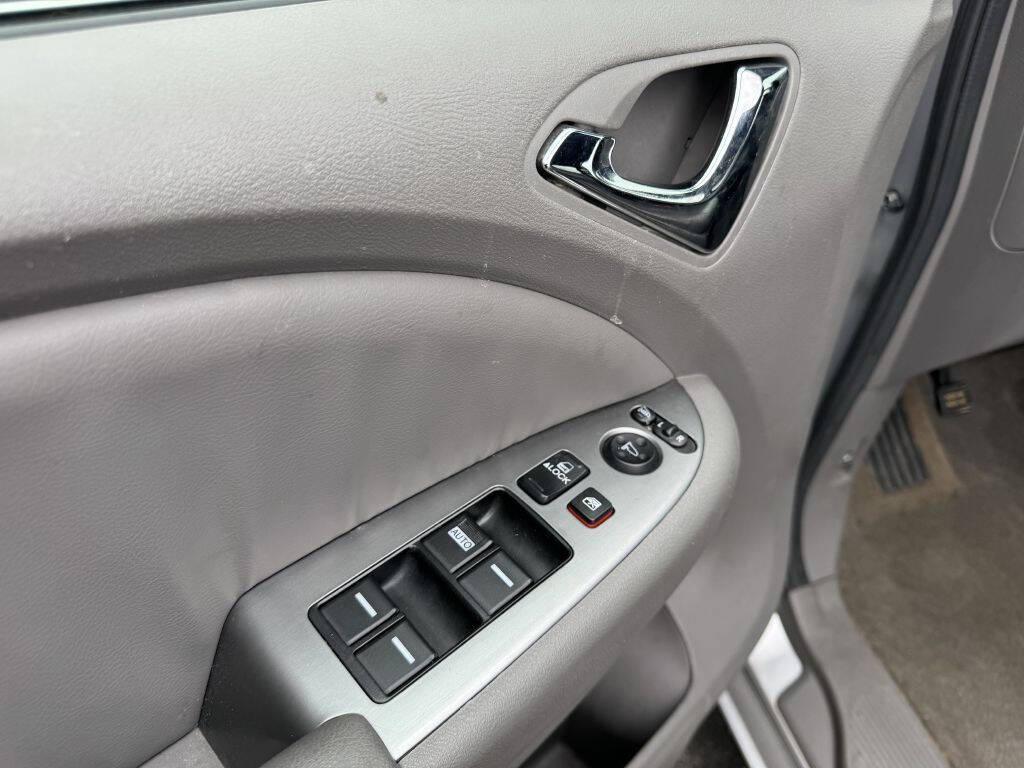 used 2010 Honda Odyssey car, priced at $6,500