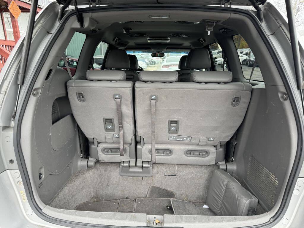 used 2010 Honda Odyssey car, priced at $6,500