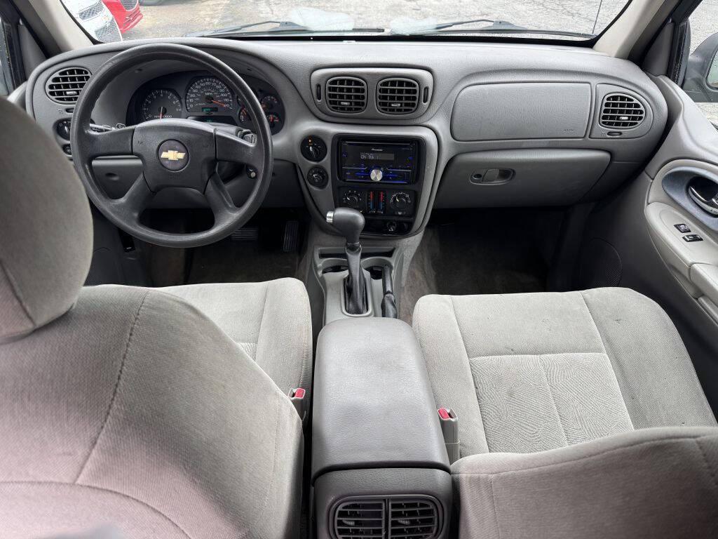 used 2005 Chevrolet TrailBlazer car, priced at $3,995