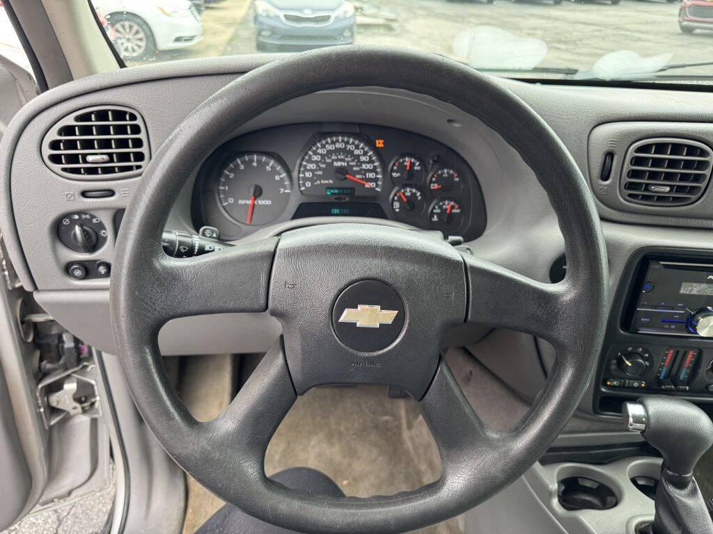 used 2005 Chevrolet TrailBlazer car, priced at $3,995