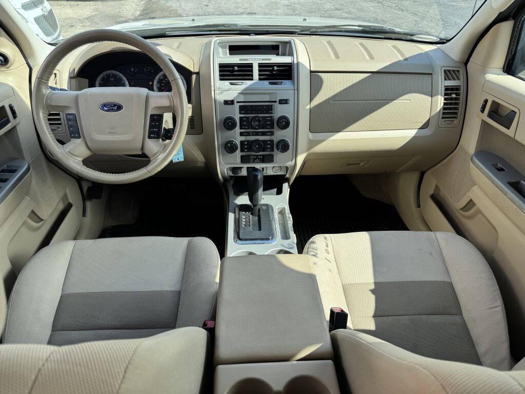 used 2009 Ford Escape car, priced at $6,995