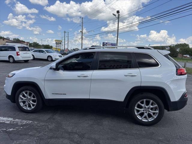used 2015 Jeep Cherokee car, priced at $6,995