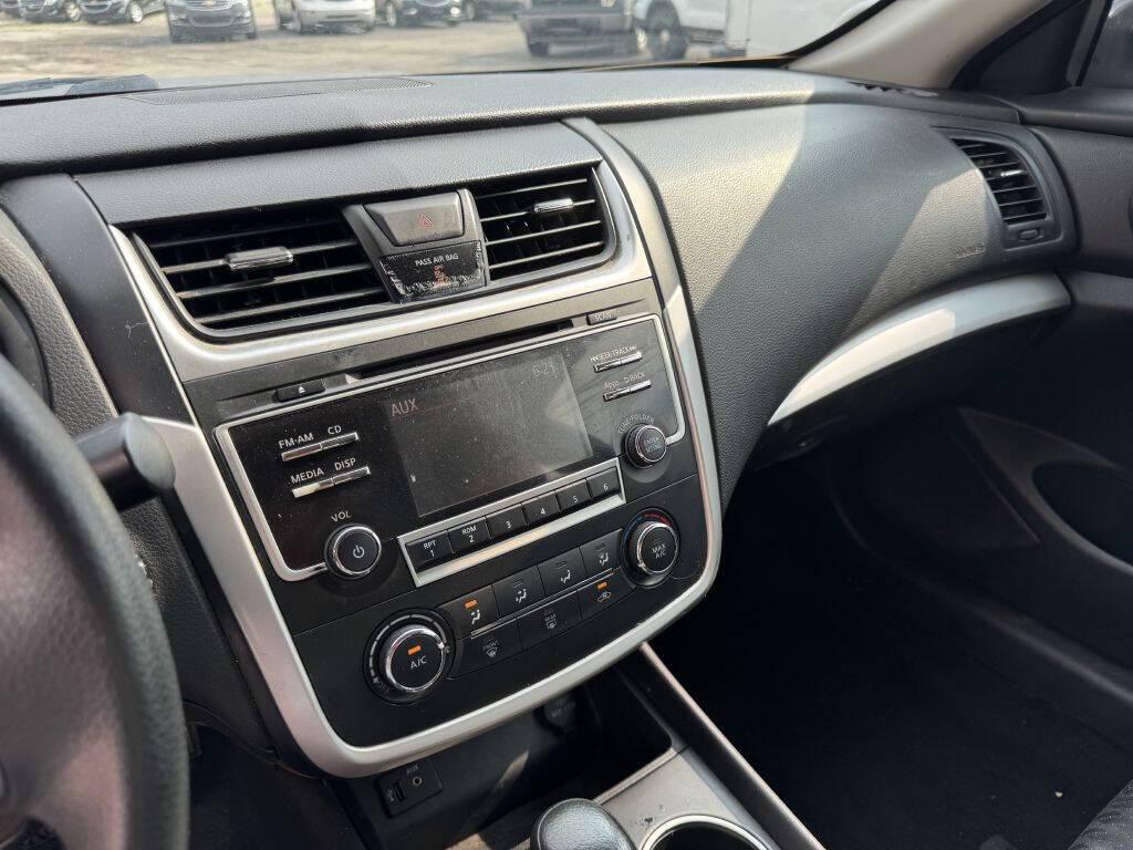 used 2016 Nissan Altima car, priced at $5,995