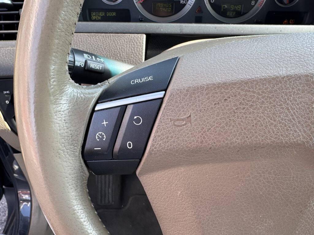 used 2011 Volvo XC90 car, priced at $3,500