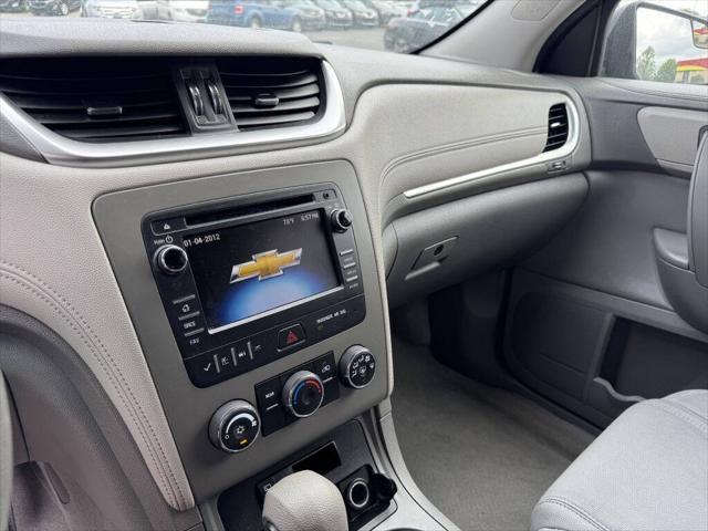 used 2014 Chevrolet Traverse car, priced at $6,995