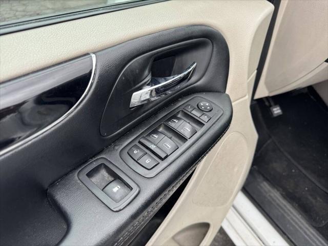 used 2019 Dodge Grand Caravan car, priced at $5,995