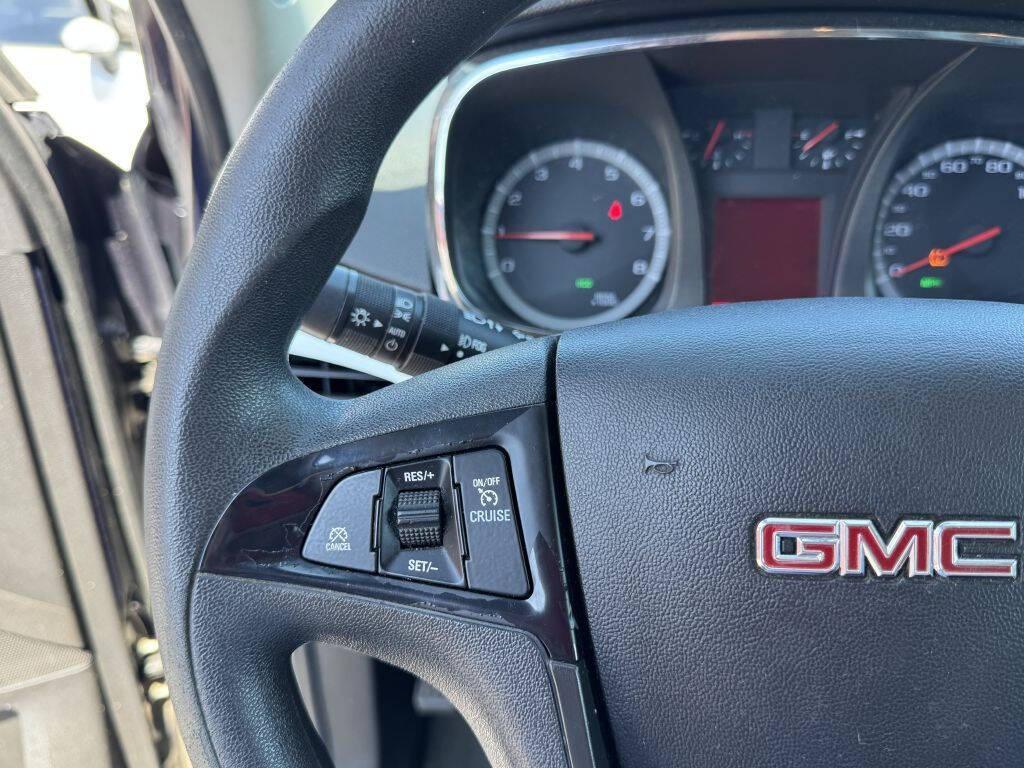 used 2015 GMC Terrain car, priced at $4,995