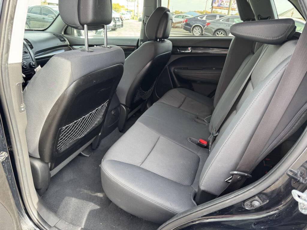used 2012 Kia Sorento car, priced at $4,995