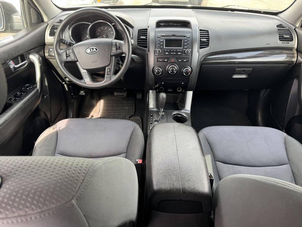 used 2012 Kia Sorento car, priced at $4,995