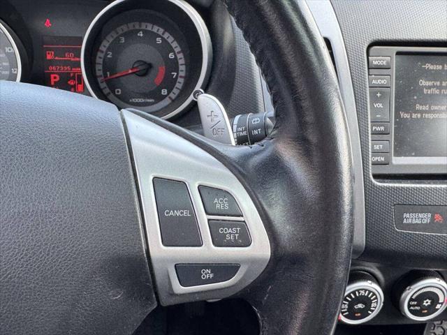 used 2007 Mitsubishi Outlander car, priced at $6,995