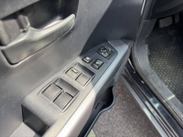 used 2007 Mitsubishi Outlander car, priced at $6,995