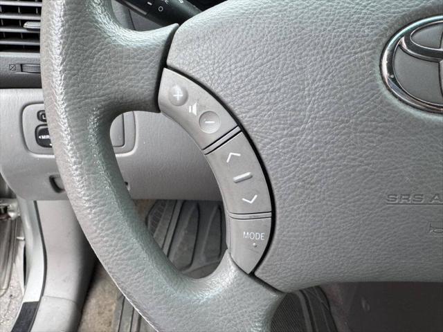 used 2007 Toyota Sienna car, priced at $4,500
