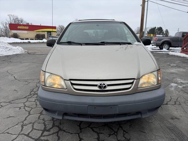 used 2003 Toyota Sienna car, priced at $5,995