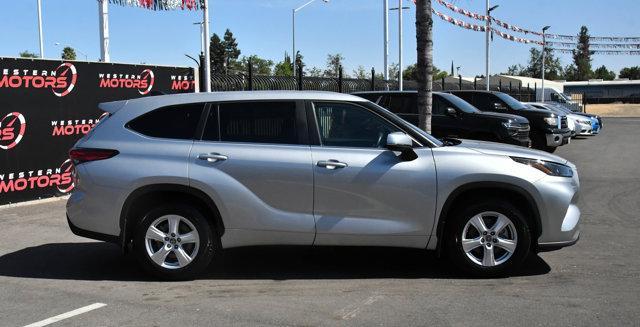 used 2023 Toyota Highlander car, priced at $33,898
