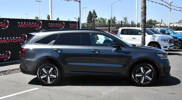 used 2022 Kia Sorento car, priced at $27,500