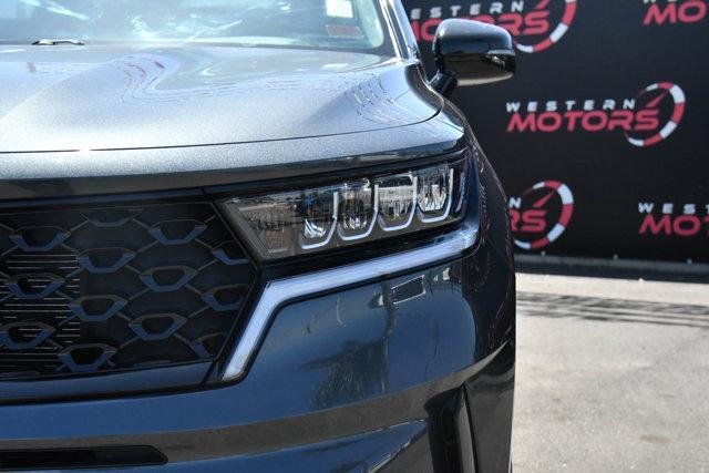 used 2022 Kia Sorento car, priced at $27,500