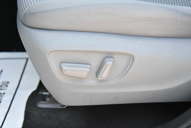 used 2022 Toyota Highlander car, priced at $29,675