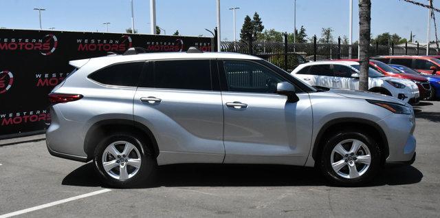 used 2022 Toyota Highlander car, priced at $29,675
