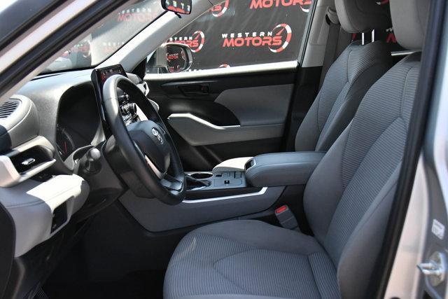 used 2022 Toyota Highlander car, priced at $29,675