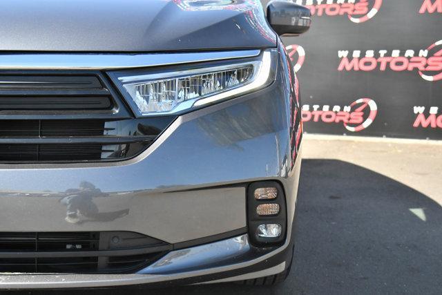 used 2023 Honda Odyssey car, priced at $33,909
