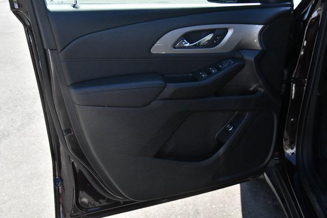 used 2022 Chevrolet Traverse car, priced at $25,385