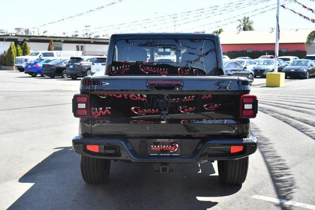 used 2021 Jeep Gladiator car, priced at $35,580