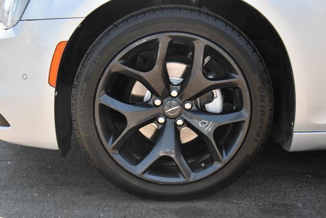 used 2021 Chrysler 300 car, priced at $22,896