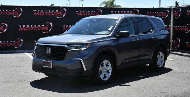 used 2023 Honda Pilot car, priced at $32,875
