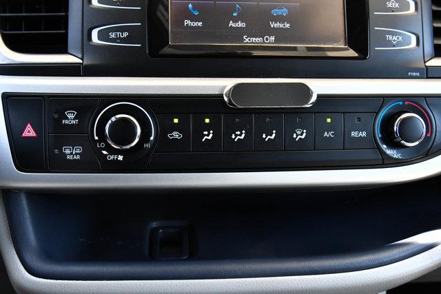 used 2019 Toyota Highlander car, priced at $22,999