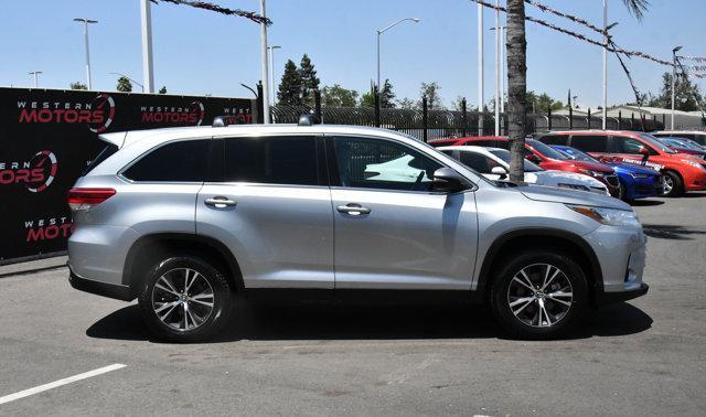 used 2019 Toyota Highlander car, priced at $22,999
