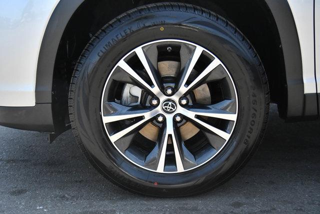 used 2019 Toyota Highlander car, priced at $22,999