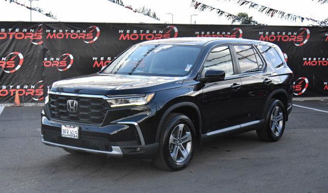 used 2023 Honda Pilot car, priced at $36,957