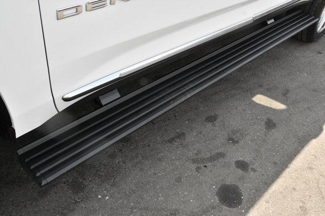 used 2023 GMC Yukon XL car, priced at $56,500