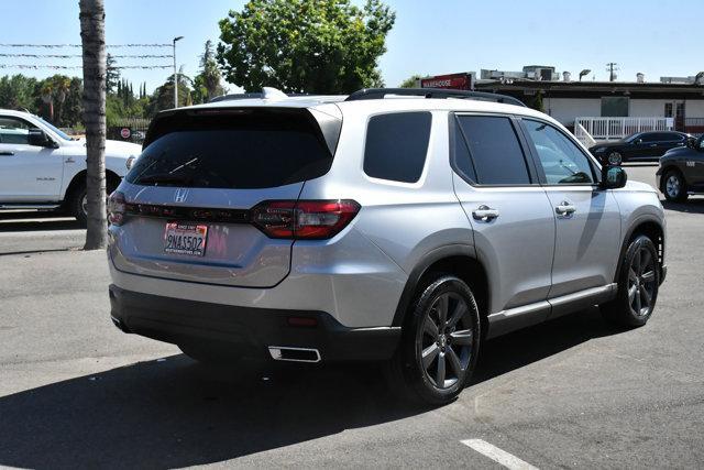 used 2025 Honda Pilot car, priced at $37,500