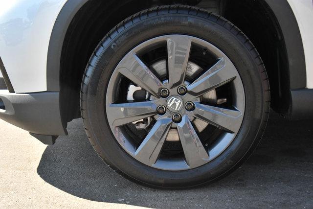 used 2025 Honda Pilot car, priced at $37,500